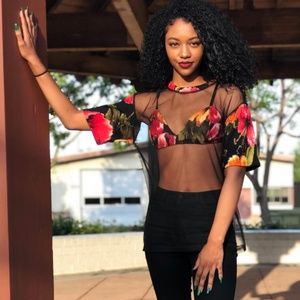 Floral top w/ bralet